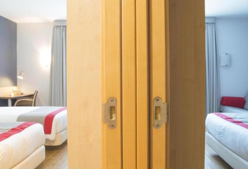 Номер Стандарт, Holiday Inn Express Molins De Rei, An Ihg