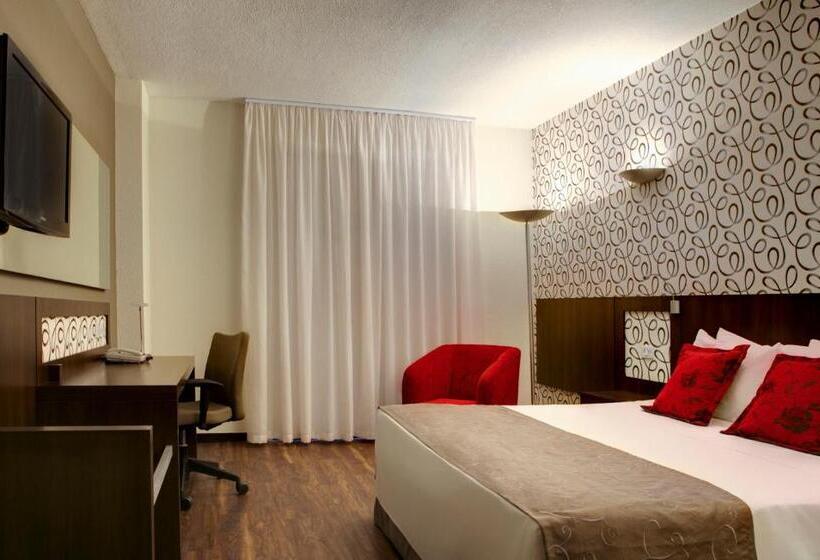 اتاق استاندارد, Quality Hotel Curitiba