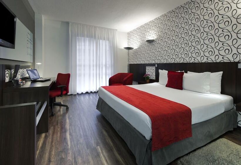 اتاق سوپریور, Quality Hotel Curitiba