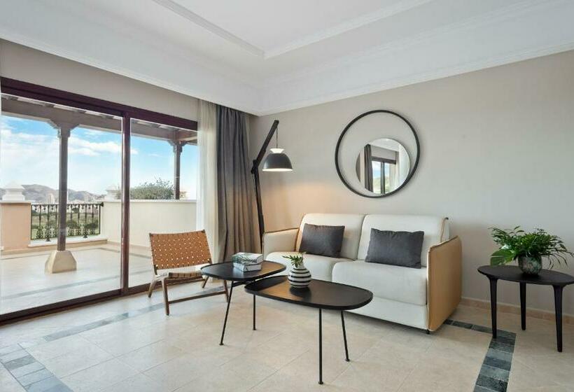 주니어 스위트, The Level At Melia Villaitana