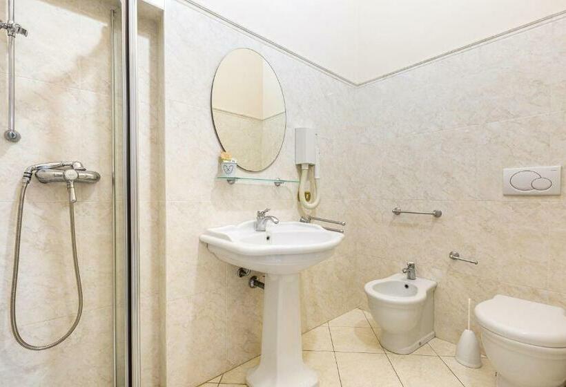Номер Стандарт Трехместный, B&b Luxury Da Salvatore