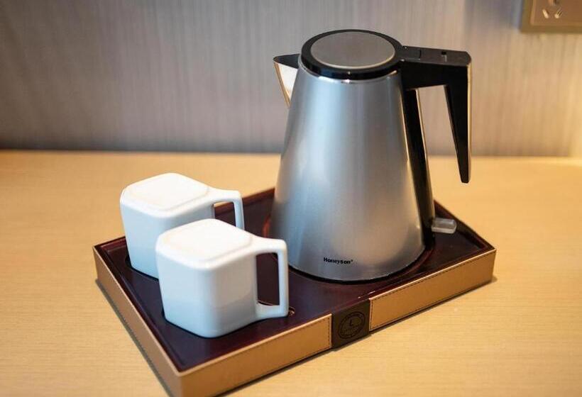 Номер Deluxe, Lavande Hotel Xiangyang Train Station Peoples Square