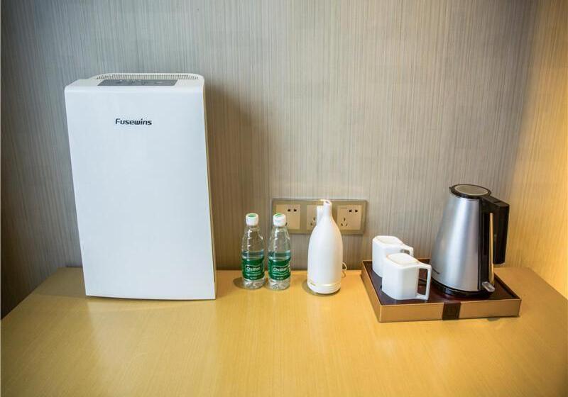 Номер Deluxe, Lavande Hotel Xiangyang Train Station Peoples Square