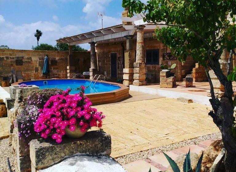 Люкс Вид на Бассейн, Masseria Le Dimore