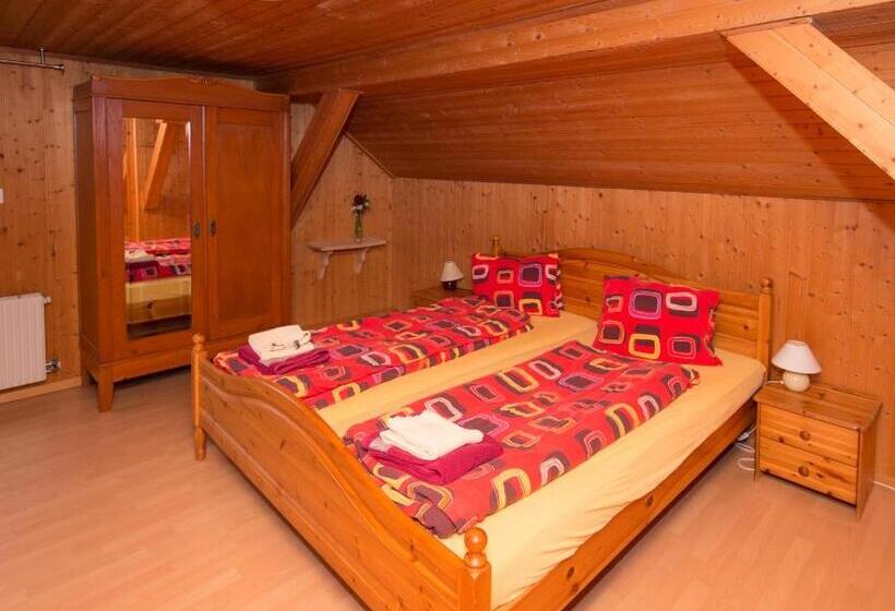 带露台两卧公寓, Bed And Breakfast Huobschür