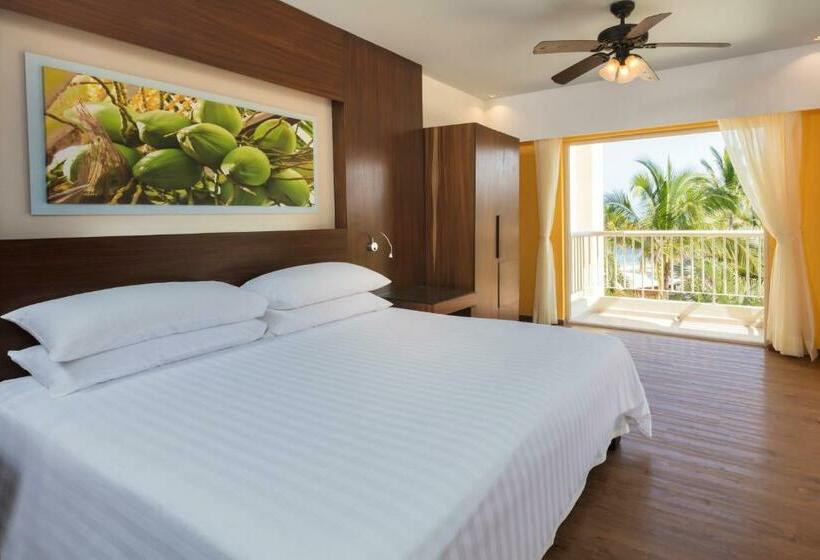 غرفة ديلوكس سرير كينج ذات إطلالة, Krystal Grand Nuevo Vallarta