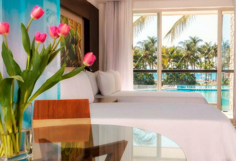 جناح جونيور مطلّ علي حمام السباحة, Krystal Grand Nuevo Vallarta