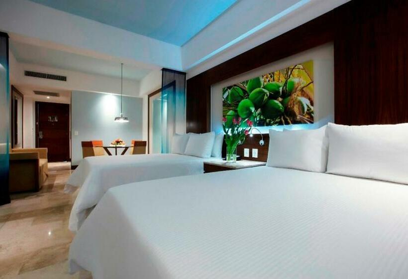 جناح جونيور مطلّ علي حمام السباحة, Krystal Grand Nuevo Vallarta