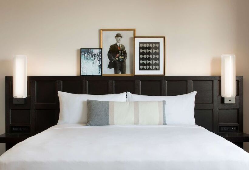 Junior Suite, The Clift Royal Sonesta San Francisco