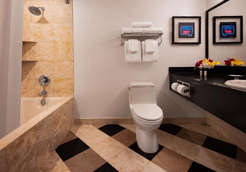 اتاق استاندارد با تخت بزرگ, New York New York Hotel & Casino