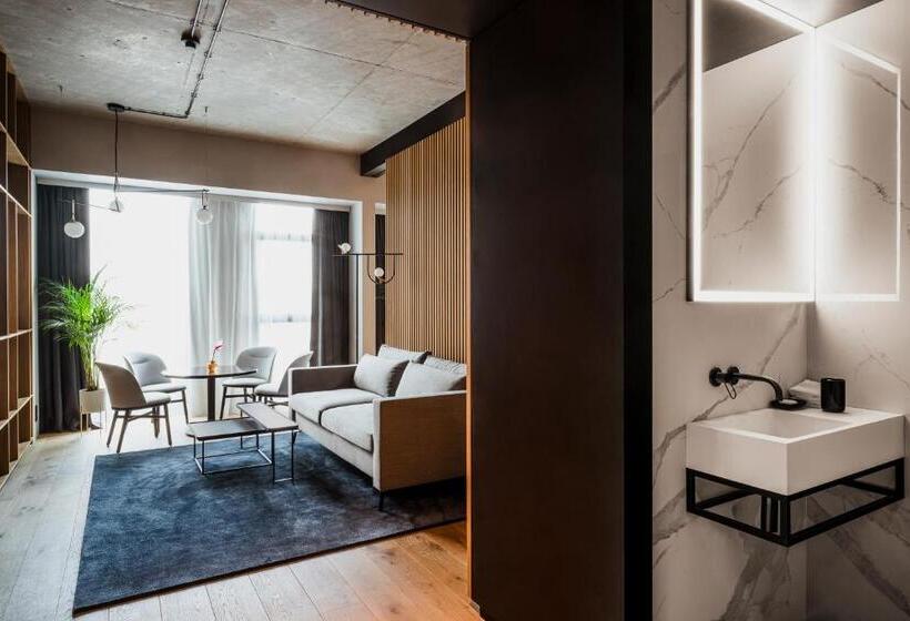 Люкс, Nobu Hotel Warsaw
