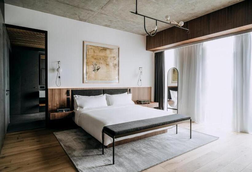 Люкс, Nobu Hotel Warsaw