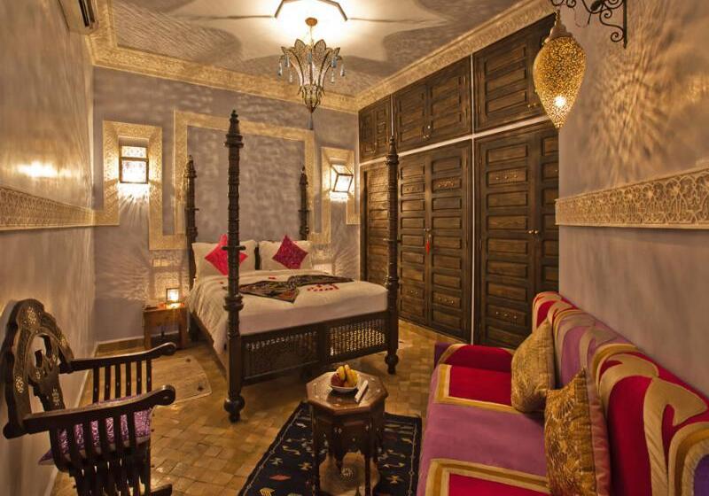 اتاق سوپریور, Dar Anika