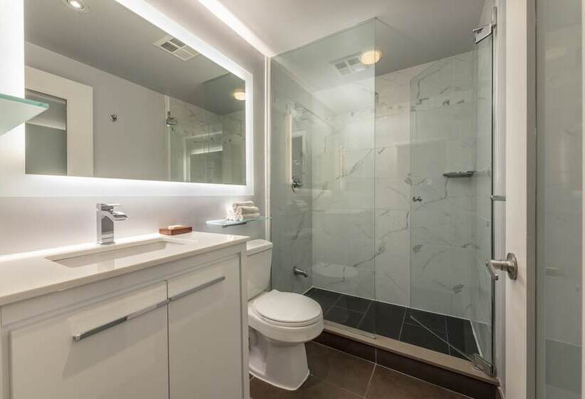 スイート, Executive Hotel Cosmopolitan Toronto