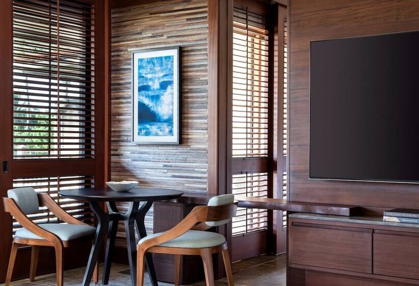 Люкс Superior Вид на Море, Four Seasons Resort Hualalai