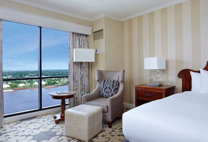 Номер Deluxe, Hilton New Orleans Riverside
