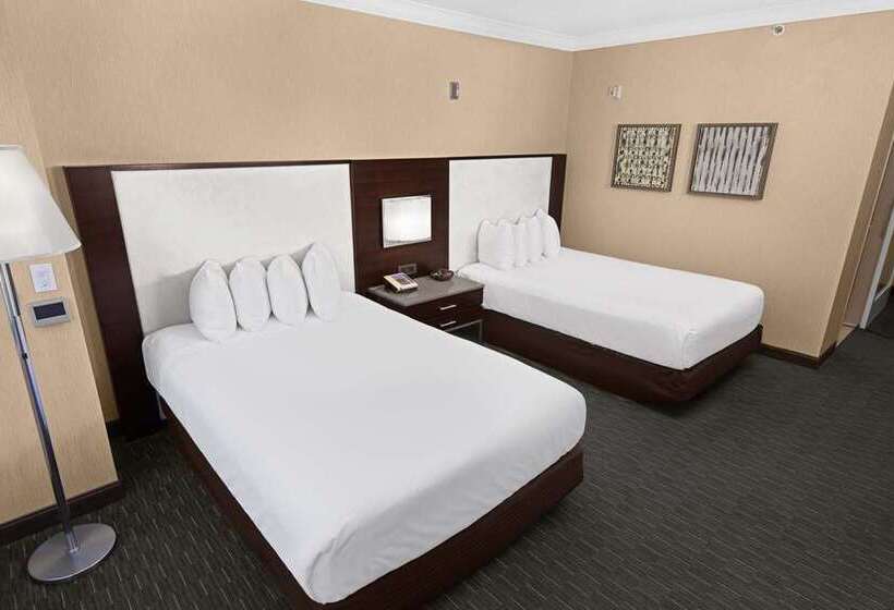 Номер Стандарт Адаптированный для Инвалидов, Hilton New Orleans Riverside