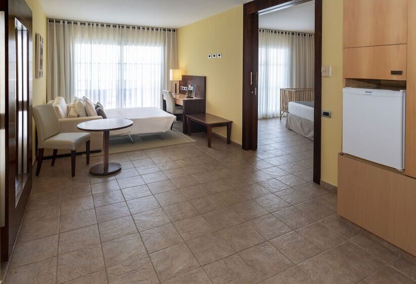 سوییت جونیور با چشم‌انداز دریا, Serhs Natal Grand Hotel & Resort