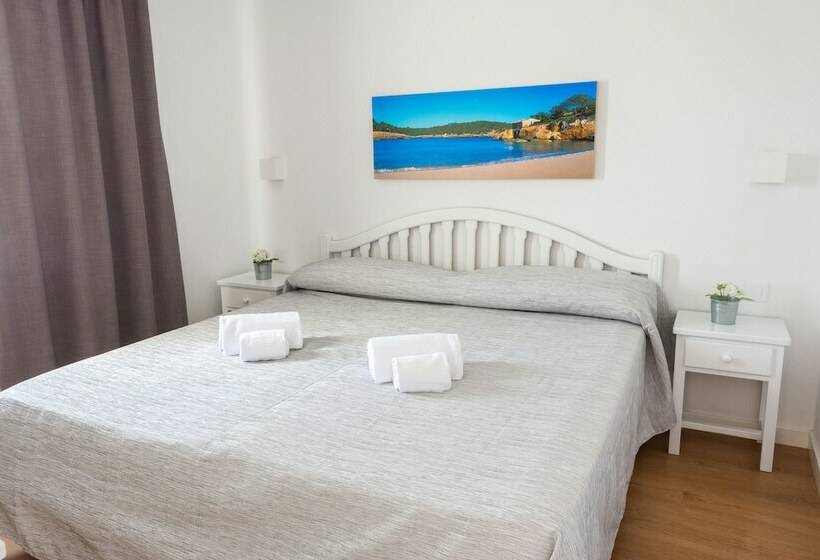 Апартаменты 2 спальни Вид на Бассейн, Naranjos Resort Menorca