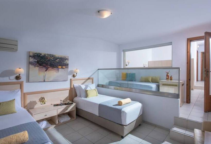 Family Suite, Blue Bay Resort