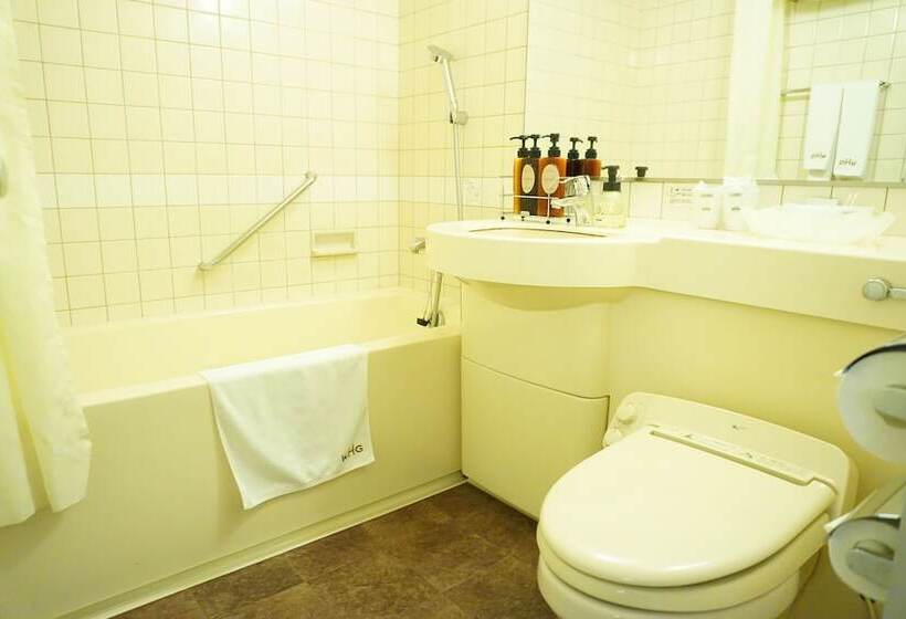 Номер Стандарт, Canal City Fukuoka Washington