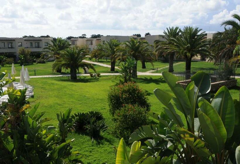 Трехместный Номер Superior, Voi Arenella Resort