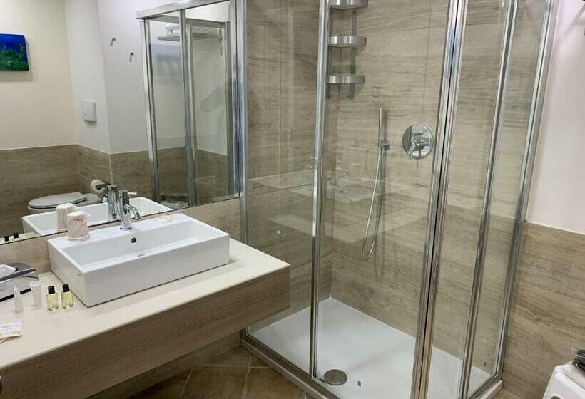 Трехместный Номер Комфорт, Voi Arenella Resort