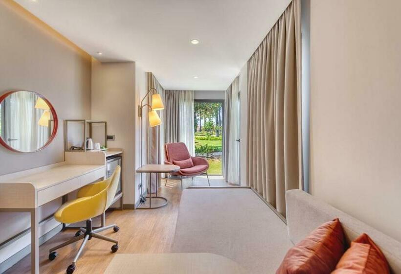 Люкс с Террасой, Megasaray Club Belek