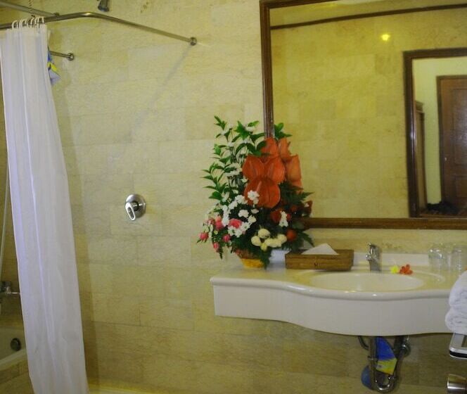 Номер Superior Смежный, Melasti Beach Resort & Spa Legian
