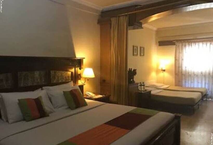 Номер Deluxe, Melasti Beach Resort & Spa Legian