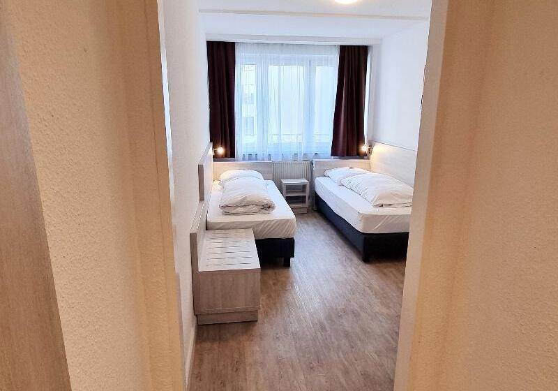 스탠다드 룸, Adler Hotel Frankfurt