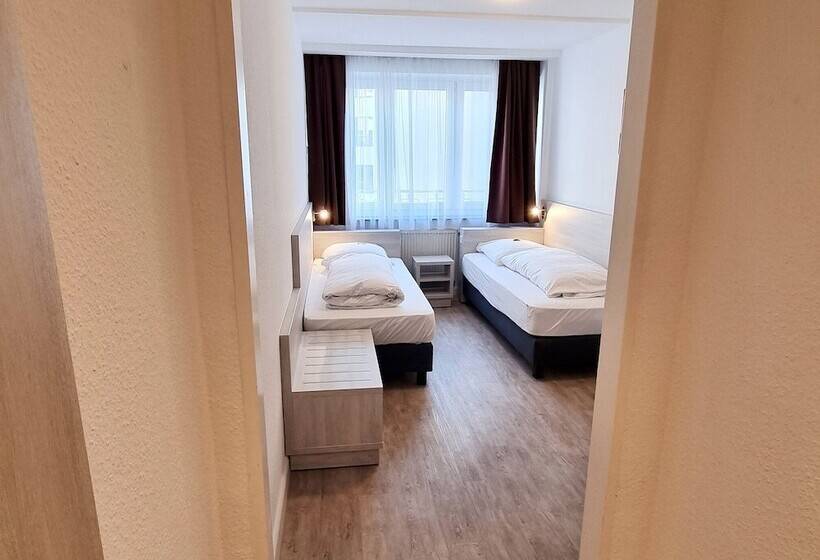스탠다드 룸 공동 욕실, Adler Hotel Frankfurt