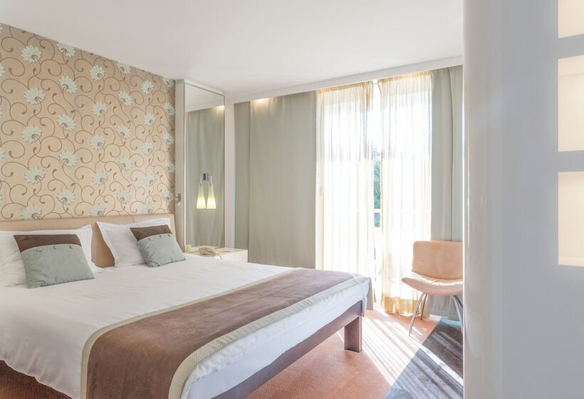 스탠다드 발코니 룸, Amfora Hvar Grand Beach Resort