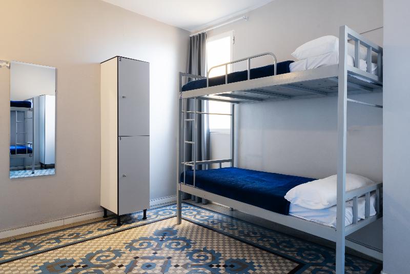 سرير فى غرفة مشتركه, Purple Nest Hostel