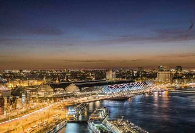 带观景的高级间, Mövenpick Hotel Amsterdam City Centre