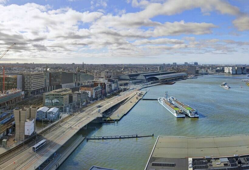 带观景的高级间, Mövenpick Hotel Amsterdam City Centre
