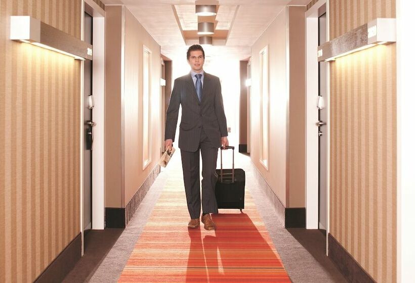 小型套房, Mövenpick Hotel Amsterdam City Centre