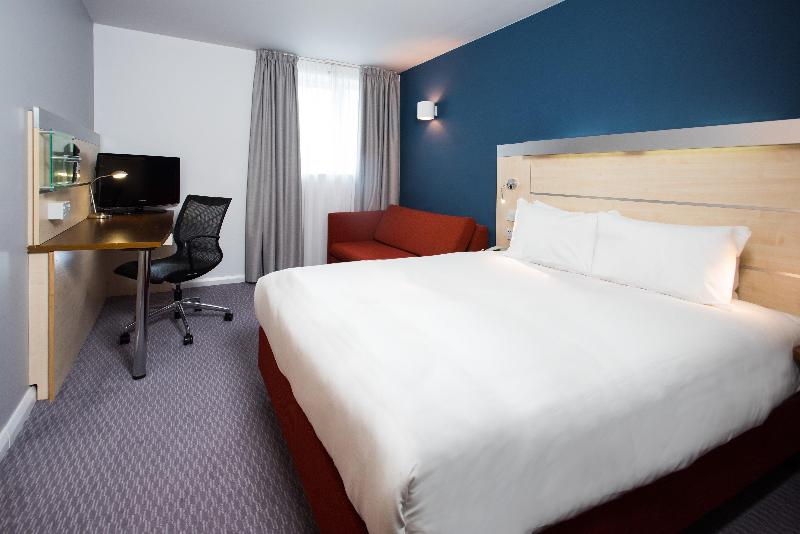 Номер Стандарт, Holiday Inn Express Swindon City Centre, An Ihg