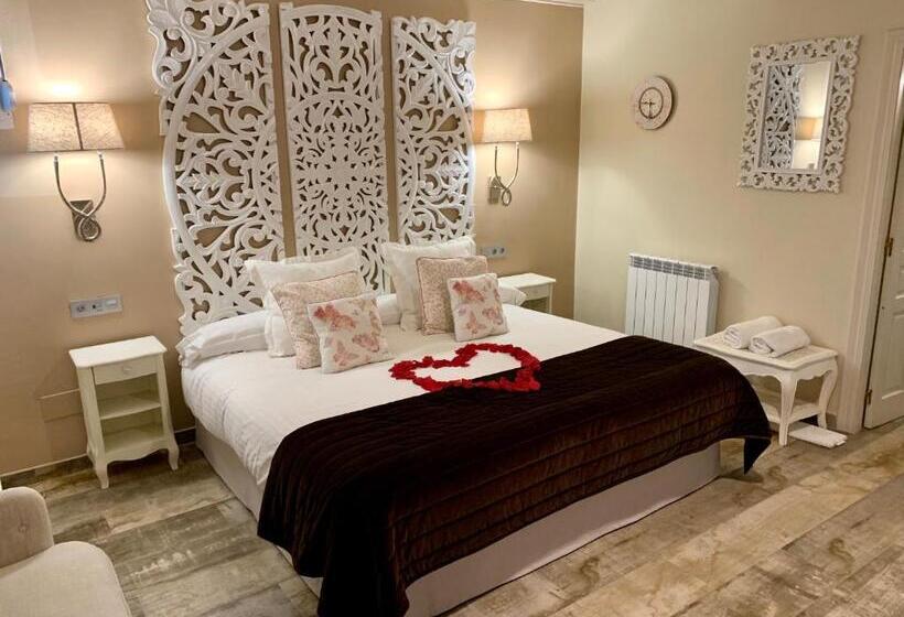 Люкс Повышенной Комфортности, Akla Hotel Palacio Torre De Ruesga