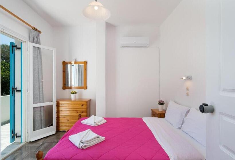 4인용 스탠다드 룸, Porto Villa
