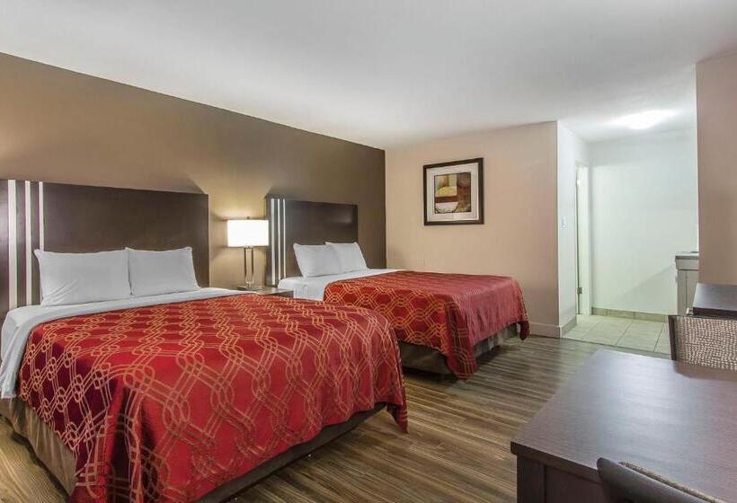 Номер Superior, Econo Lodge Inn & Suites