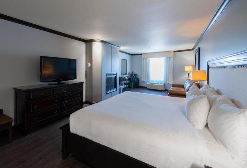 سوئیت با تخت بزرگ, Prestige Treasure Cove Resort, Worldhotels Elite