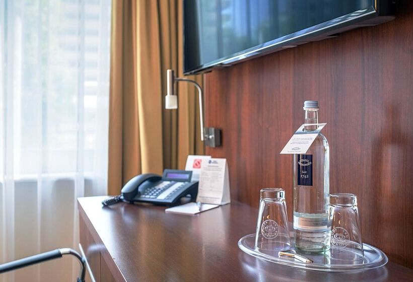 اتاق کلاب, Best Western Macrander Hotel Frankfurt/kaiserlei