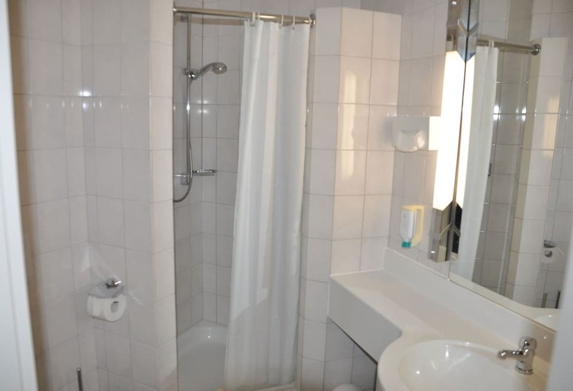 Номер Стандарт, Emsland Hotel Saller See