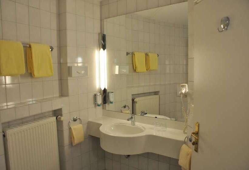 スイート, Emsland Hotel Saller See