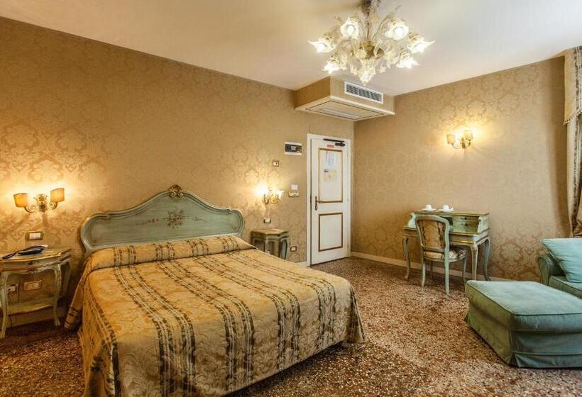 اتاق سوپریور, Locanda Barbarigo