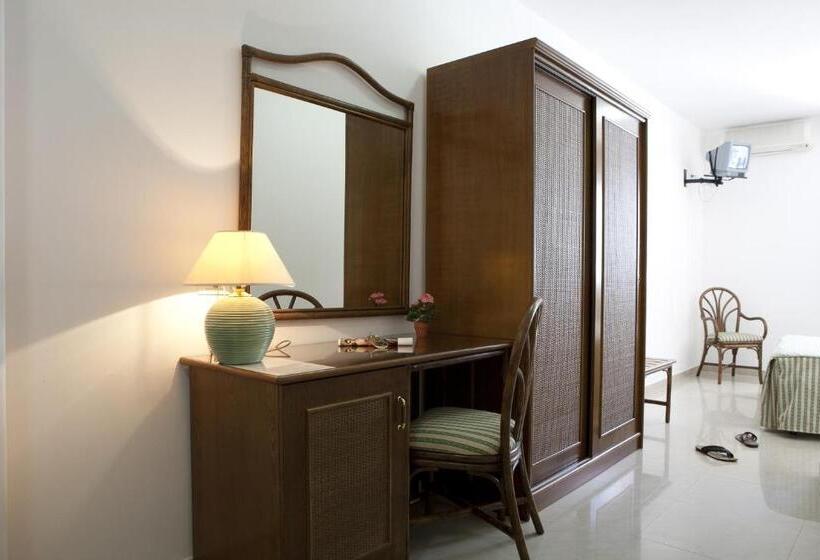 חדר סטנדרט נוף לים, Casthotels Tramonto D Oro Terme