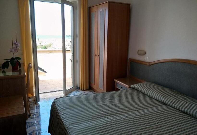 חדר סטנדרט נוף לים, Casthotels Tramonto D Oro Terme