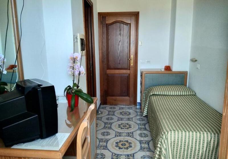 Номер Стандарт Индивидуальный Вид на Море, Casthotels Tramonto D Oro Terme