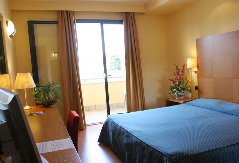 Номер бизнес-класса, Luna Hotel Motel Lago Maggiore Arona